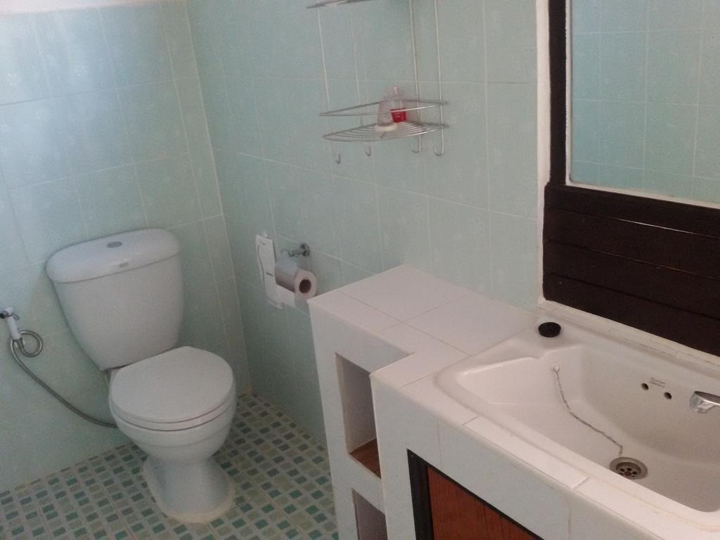 Baitong Homestay Chiang Mai Exteriör bild