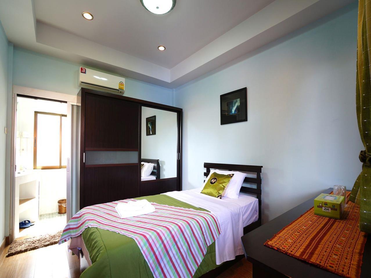 Baitong Homestay Chiang Mai Exteriör bild